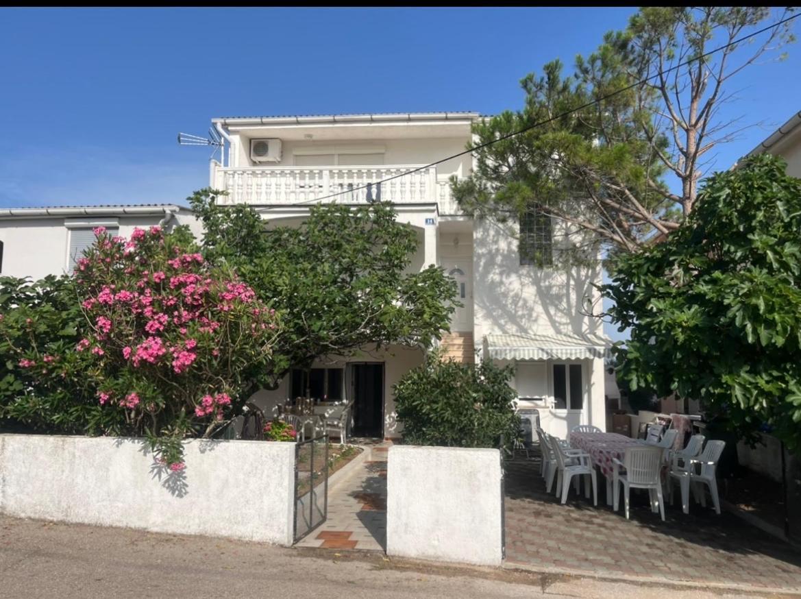 Apartments B&B Povljana Zewnętrze zdjęcie